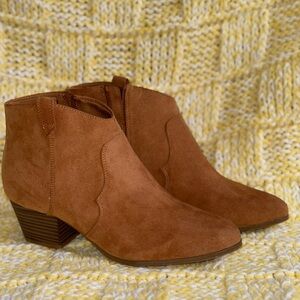 Old Navy Ankle Boots Womens Size 8 Faux Brown Suede With Zipper
